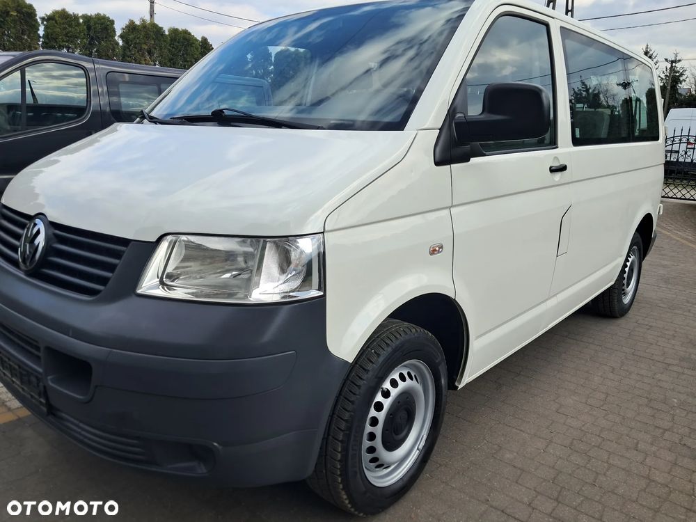 Volkswagen Transporter Caravelle Kurz Comfortline - 23