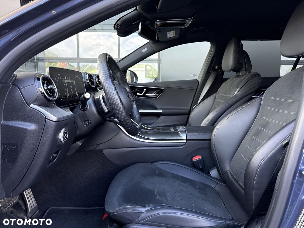 Mercedes-Benz Klasa C 220 d mHEV 4-Matic AMG - 13