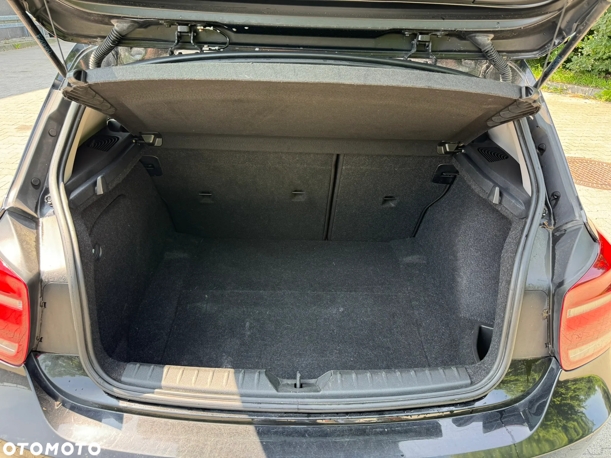 BMW Seria 1 116d - 14