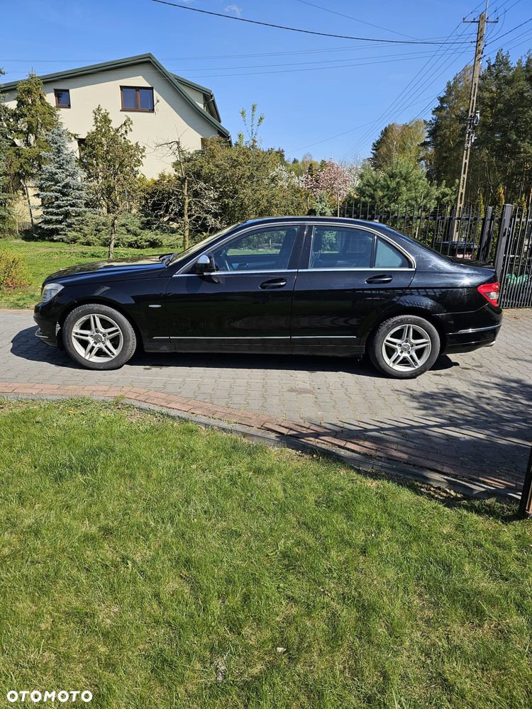 Mercedes-Benz Klasa C 220 CDI Avantgarde - 8