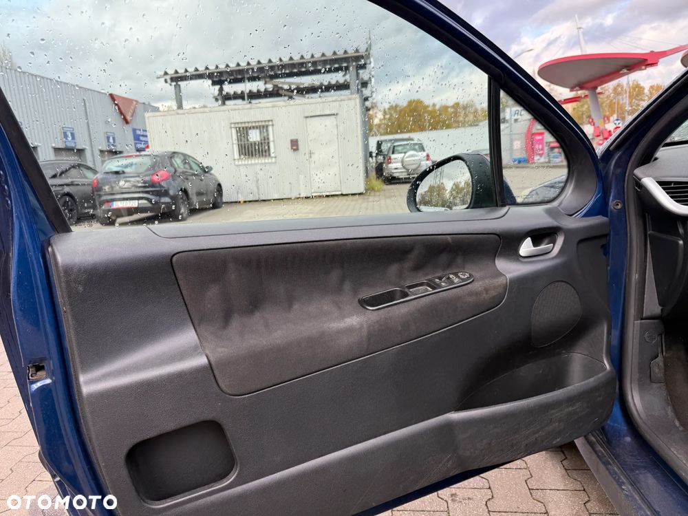 Peugeot 207 1.4 Trendy - 9