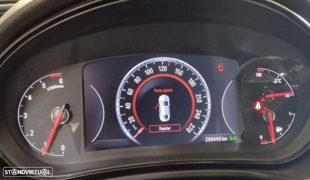 Opel Insignia Sports Tourer — photo 4