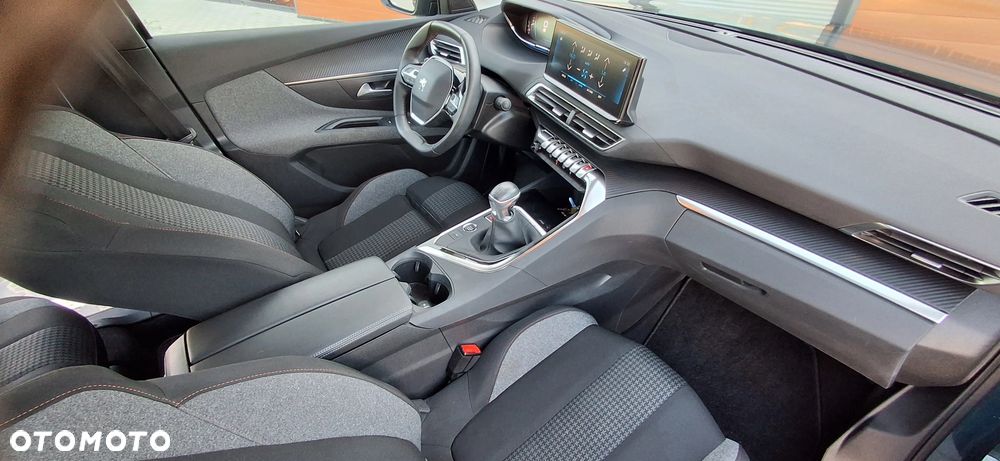 Peugeot 3008 - 6