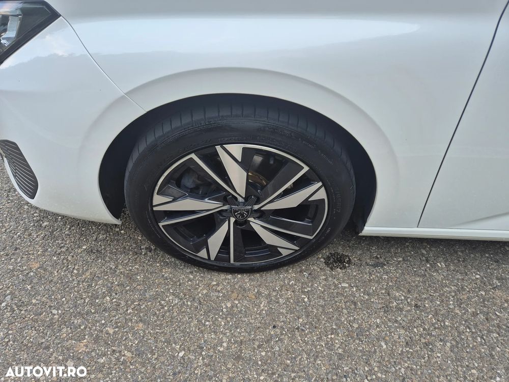 Peugeot 308 SW BlueHDi 130 EAT8 Allure Pack - 26