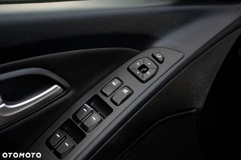 Hyundai ix35 2.0 CRDi 4WD Premium - 14