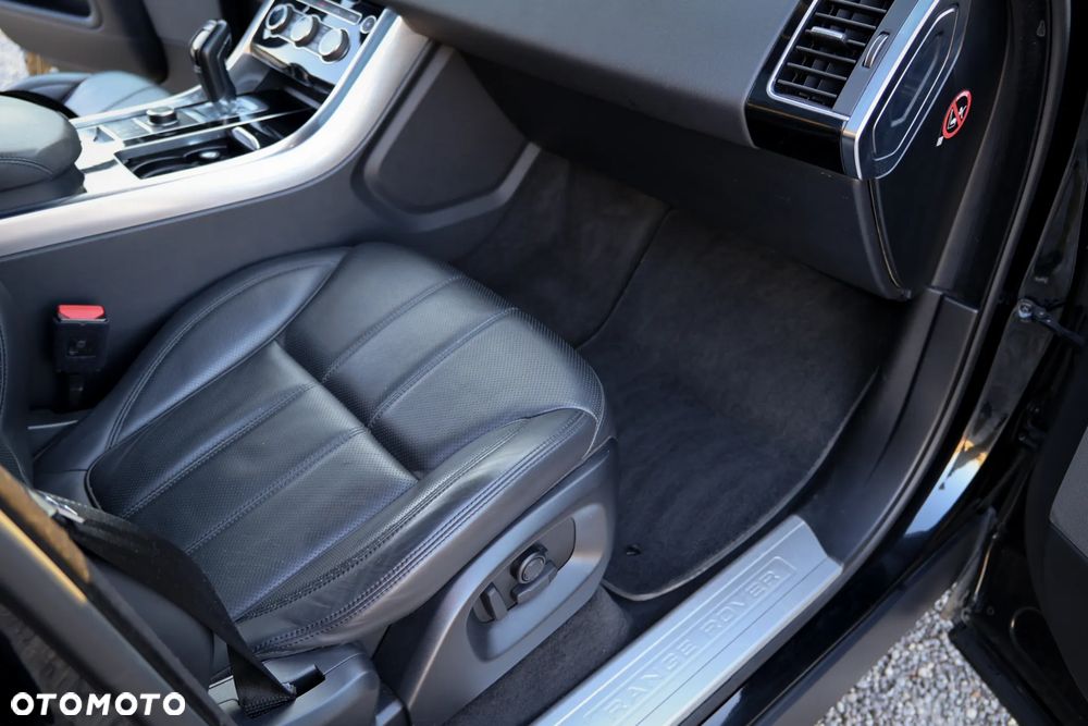 Land Rover Range Rover Sport - 30