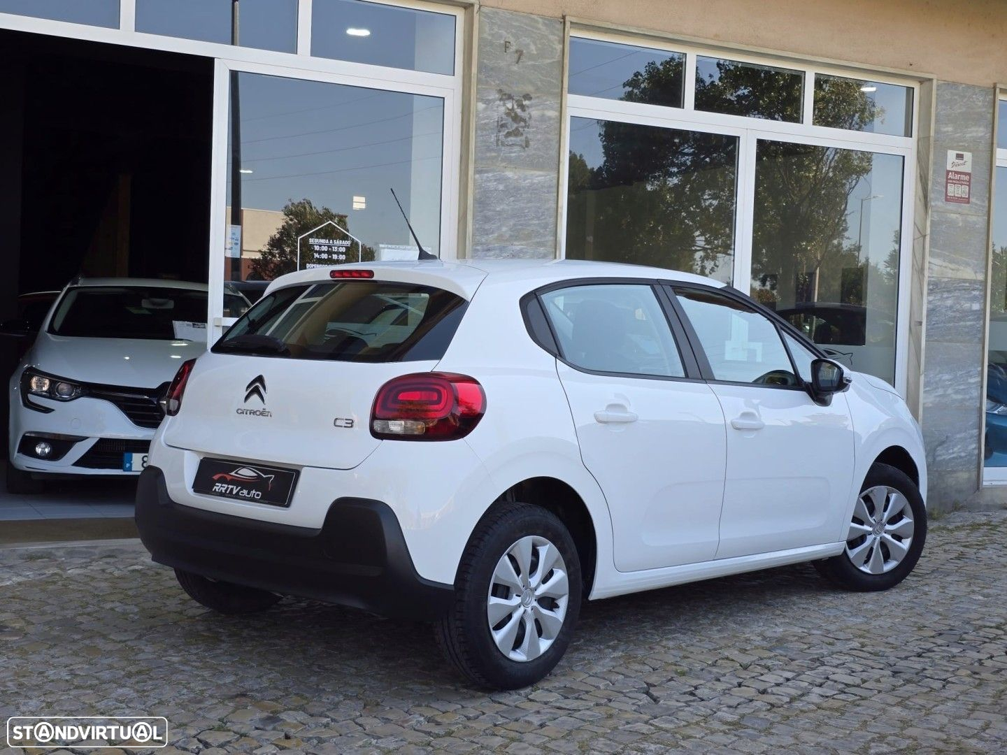 Citroën C3 Pure Tech Live - 10