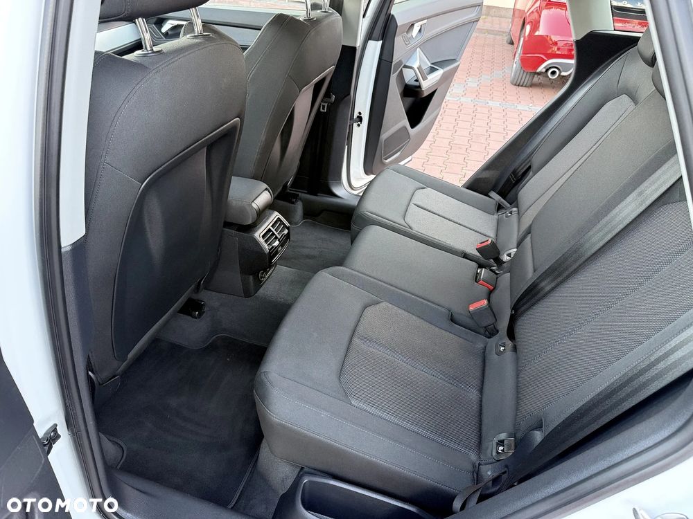 Audi Q3 35 TFSI mHEV S tronic - 12