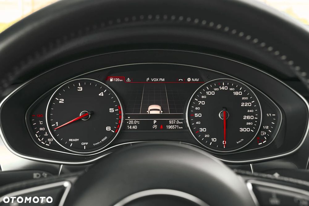 Audi A6 Avant 2.0 TDI Ultra S tronic - 33