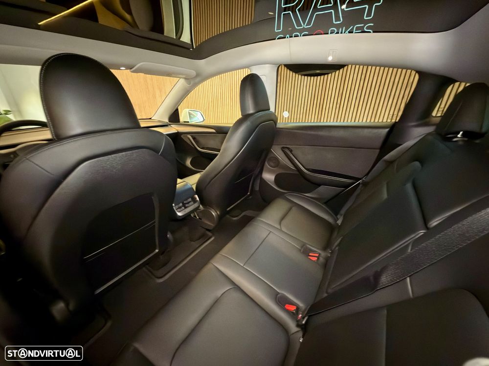 Tesla Model Y Tração Traseira - 10