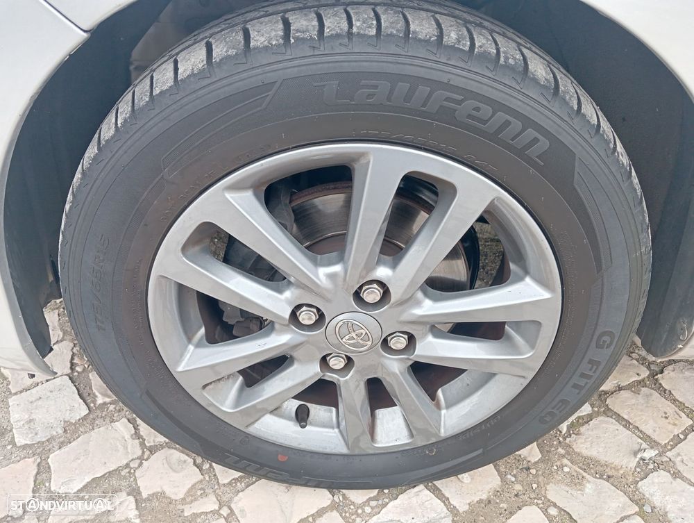 Toyota Yaris 1.0 VVT-i Comfort - 5