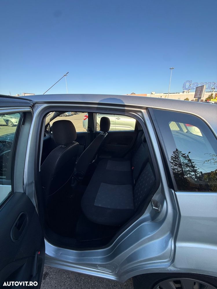 Ford Fiesta 1.3i Comfort - 6