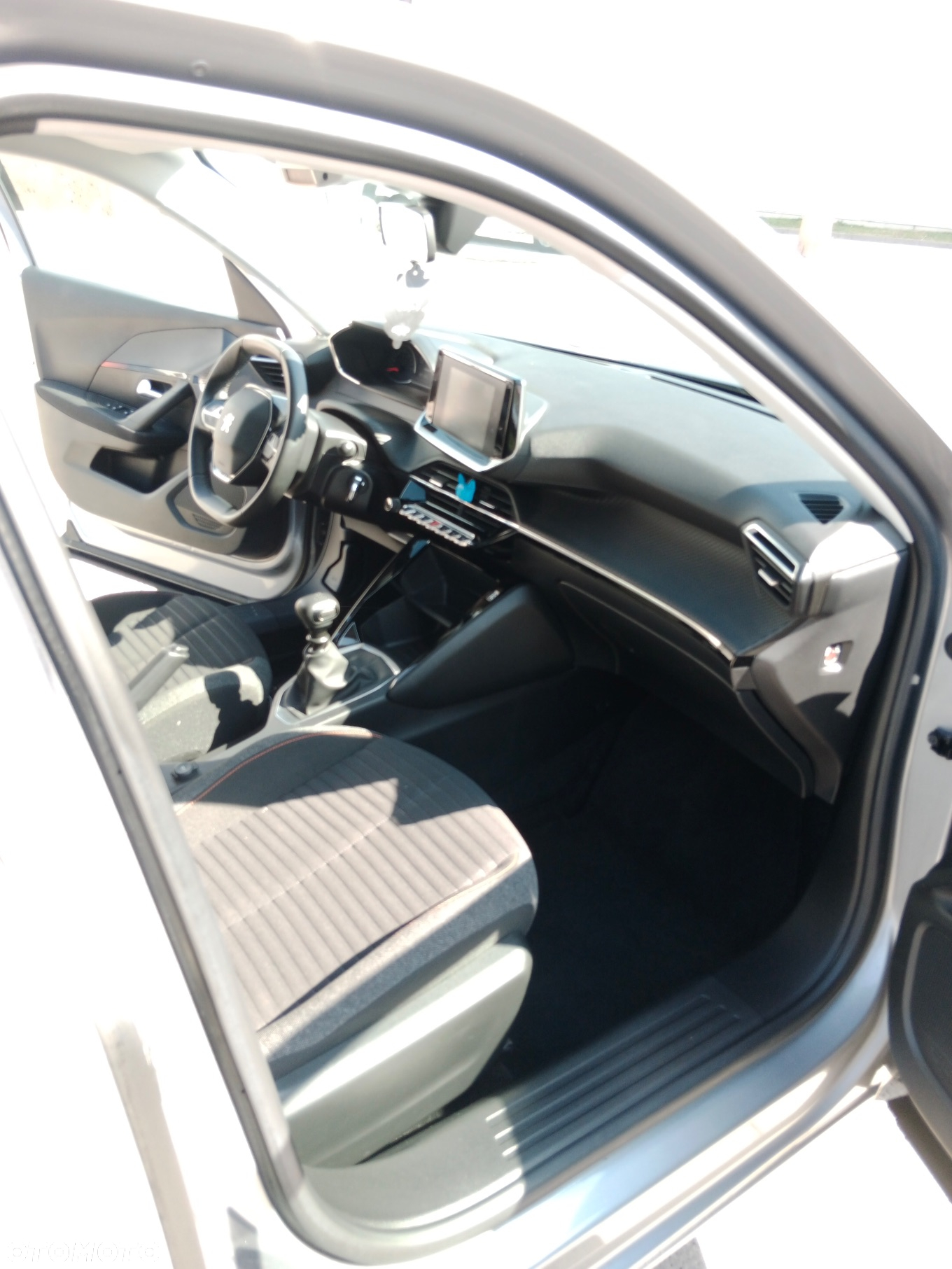 Peugeot 2008 PureTech 100 Stop&Start Allure - 12
