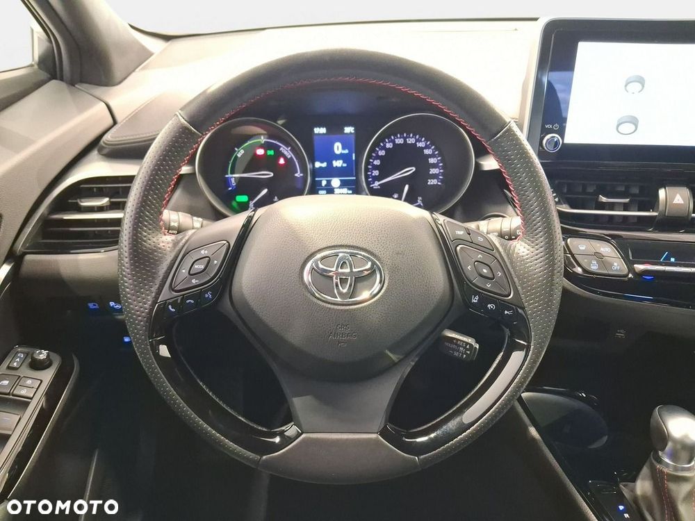 Toyota C-HR - 16