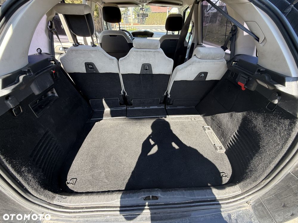 Citroën C4 Picasso 1.6 HDi Equilibre Pack MCP - 8