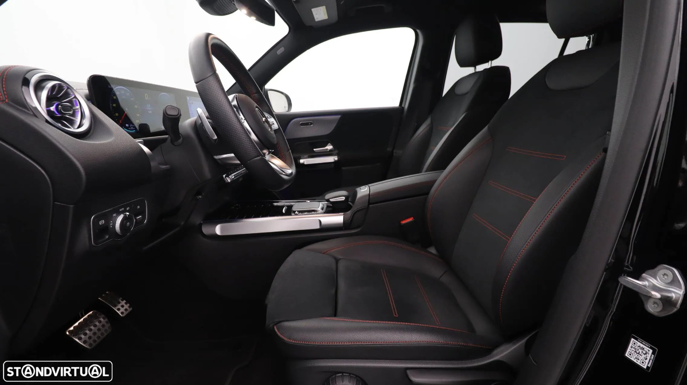 Mercedes-Benz EQB 350 4Matic AMG Line - 12
