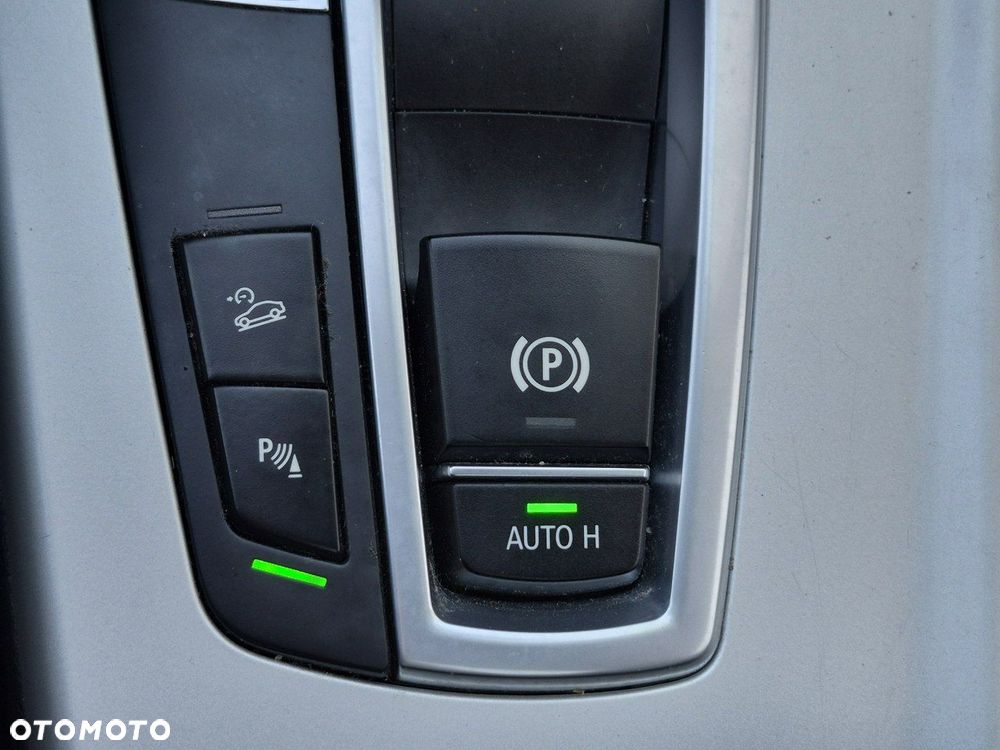 BMW X3 xDrive20d - 31