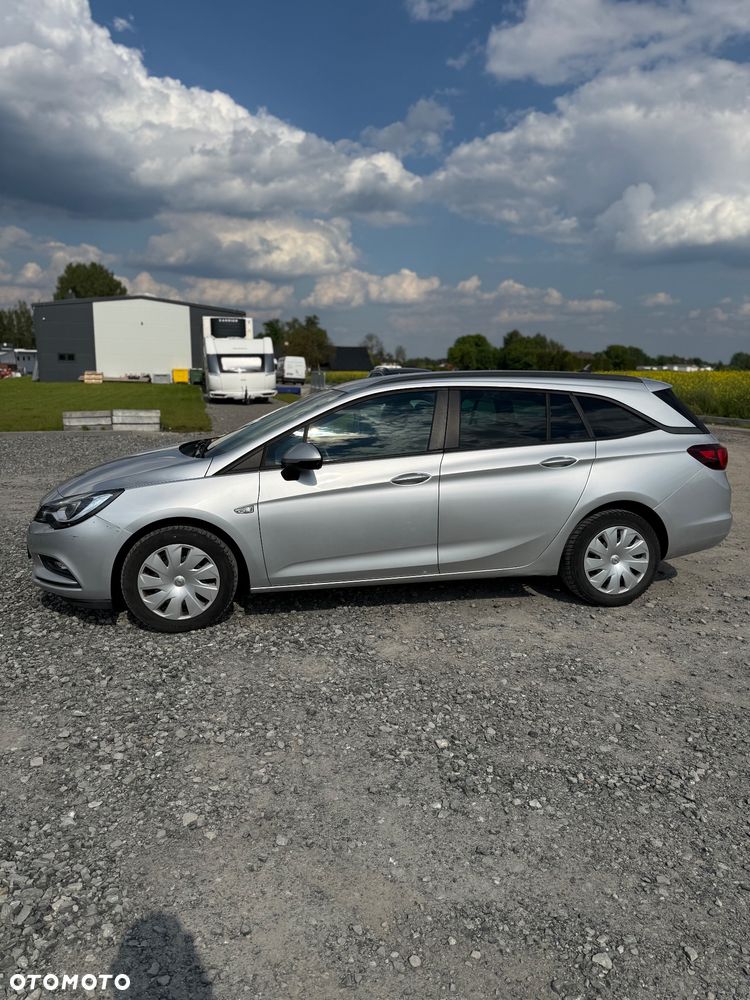 Opel Astra 1.6 D Start/Stop 120 Jahre - 4