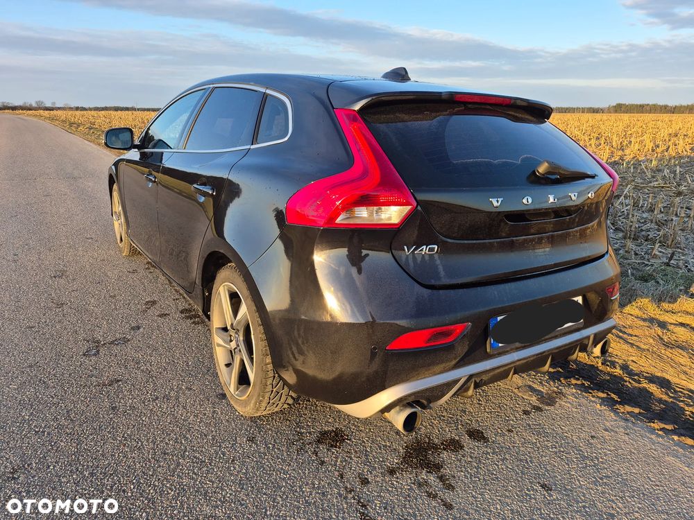 Volvo V40 - 10