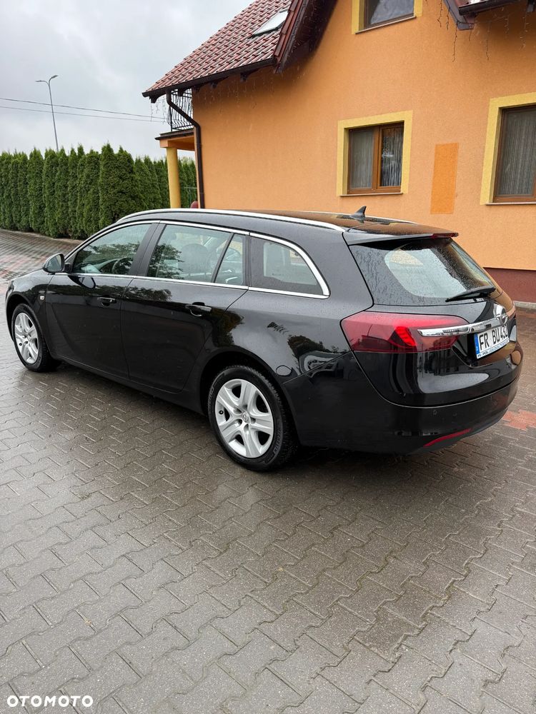 Opel Insignia - 12