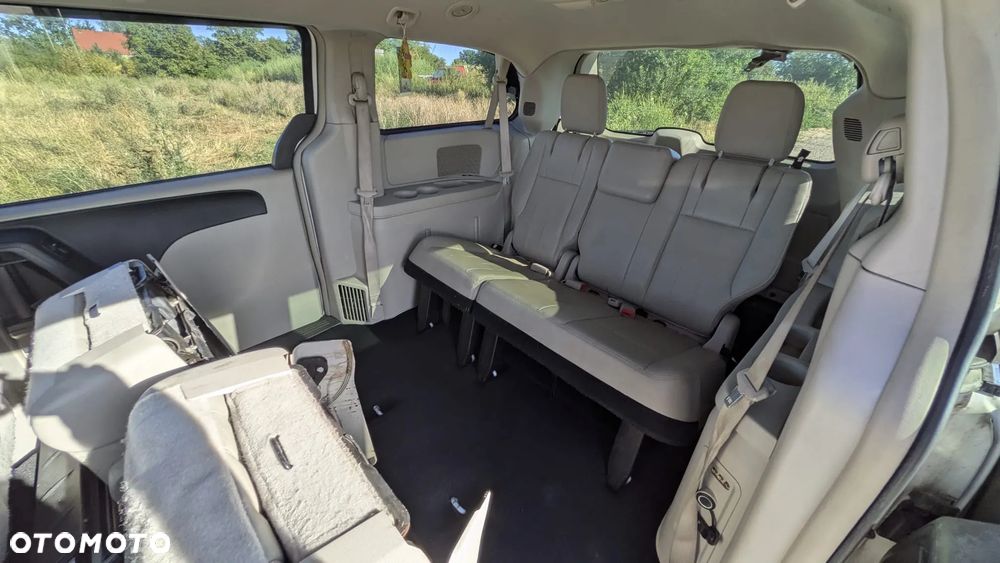 Chrysler Town & Country 3.6 Touring - 21