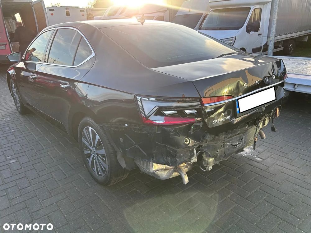 Skoda Superb 2.0 TSI Style DSG - 6