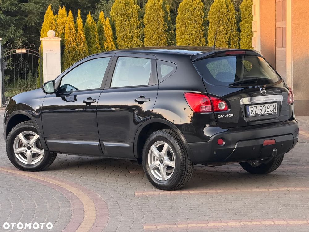 Nissan Qashqai - 8