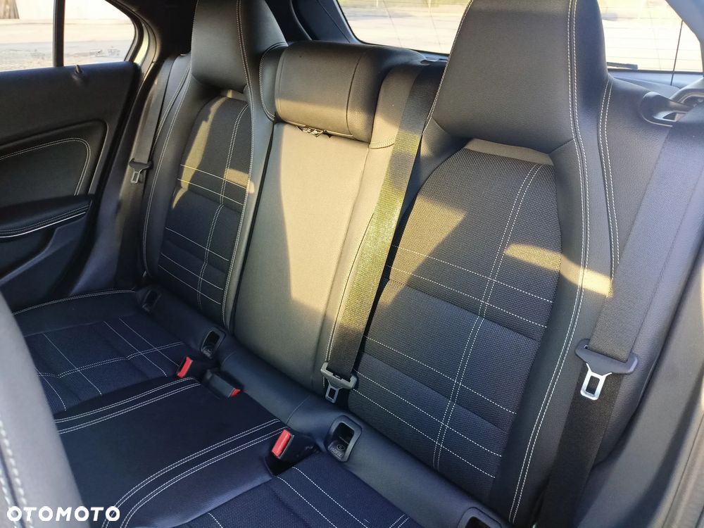 Mercedes-Benz Klasa A 200 - 13