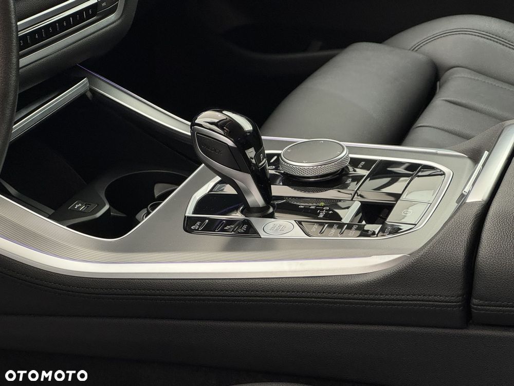 BMW X5 xDrive25d - 9