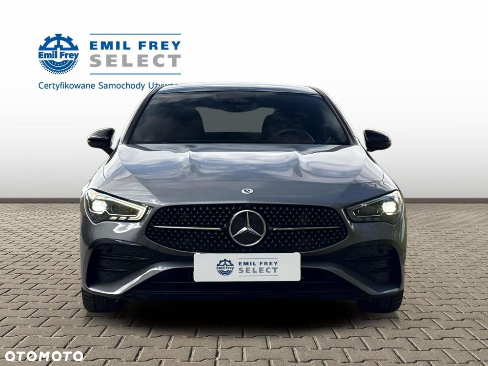 Mercedes-Benz CLA - 8