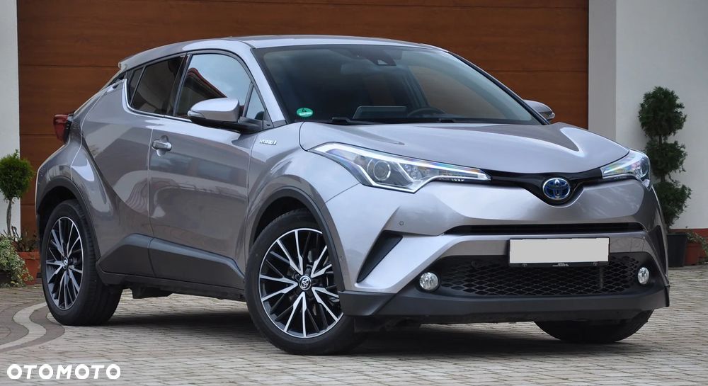 Toyota C-HR - 11