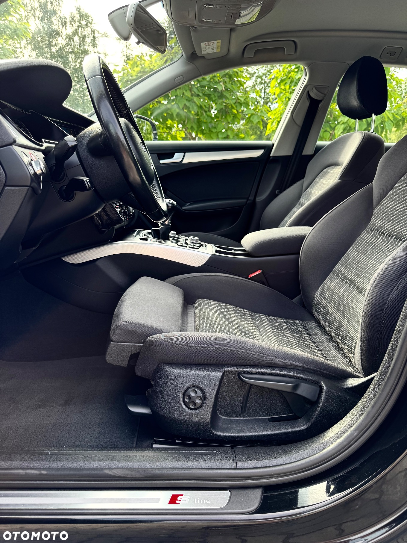Audi A4 Avant 2.0 TDI DPF clean diesel S line Sportpaket - 13