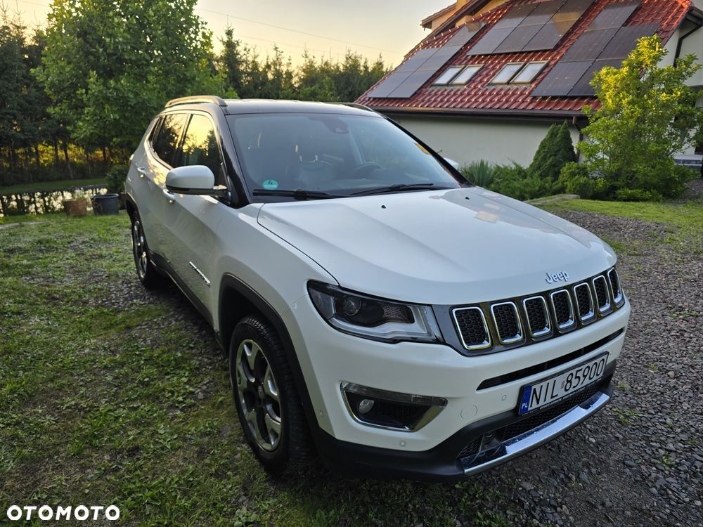 Jeep Compass - 1