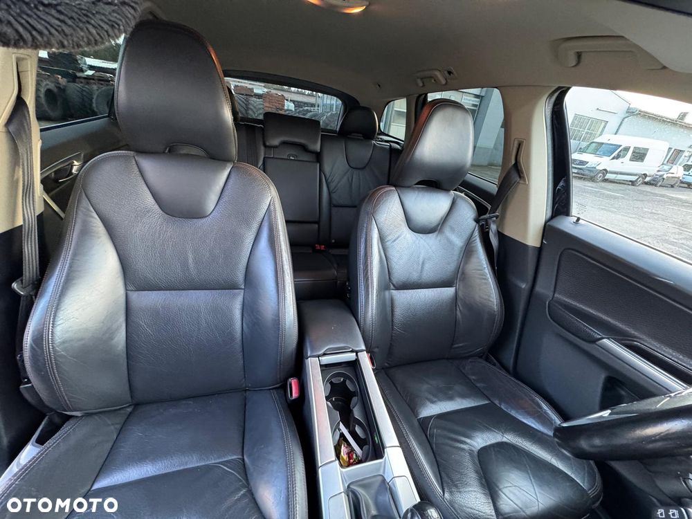 Volvo XC 60 - 7