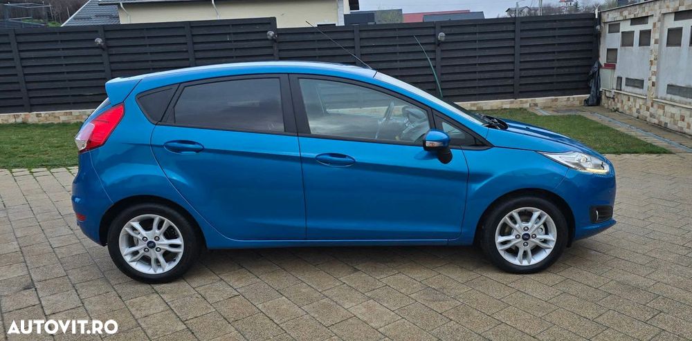 Ford Fiesta 1.6 TDCI Titanium - 22