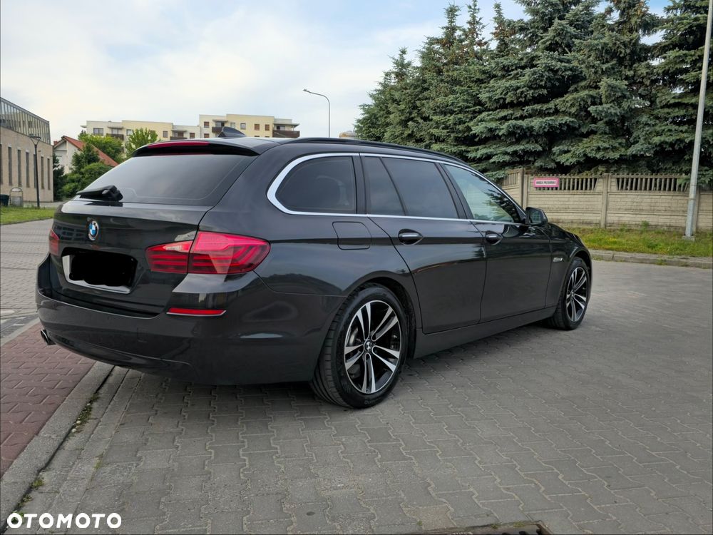 BMW Seria 5 520d - 8