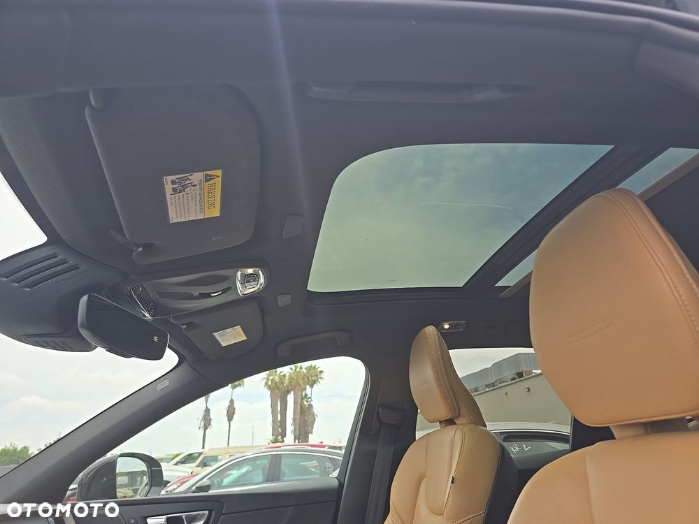 Volvo XC 60 T6 AWD Inscription - 11