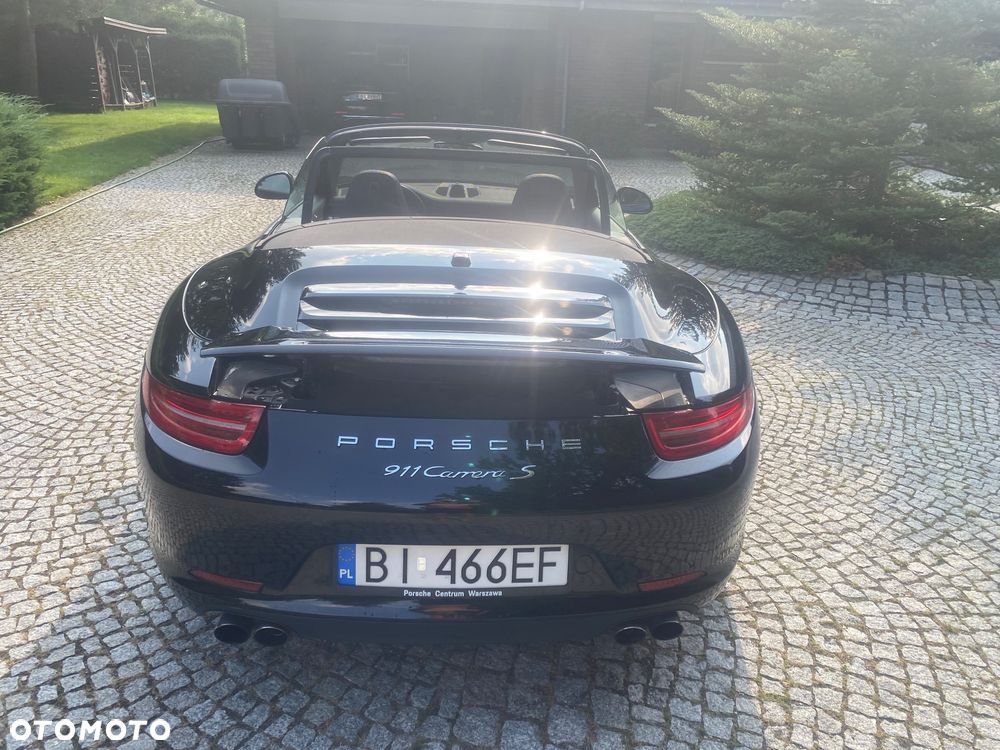 Porsche 911 Carrera S PDK 50 Jahre - 22