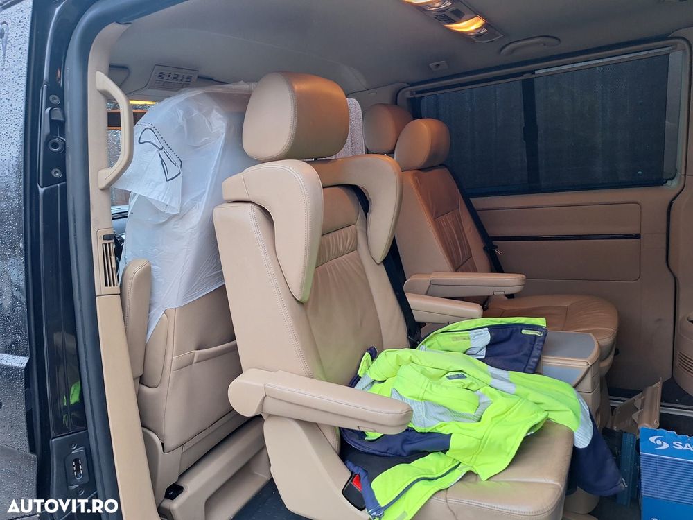 Volkswagen Multivan - 6