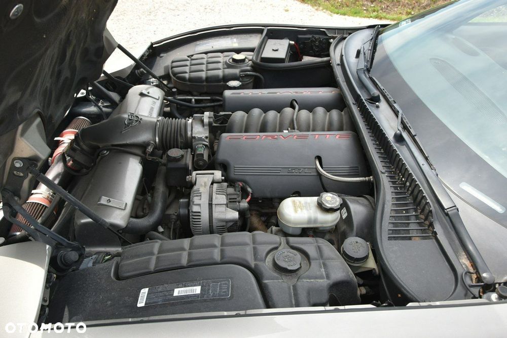 Chevrolet Corvette - 26