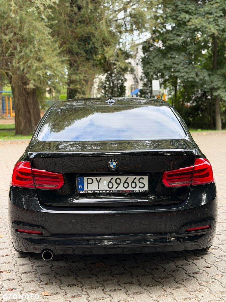 BMW Seria 3 320i - 6