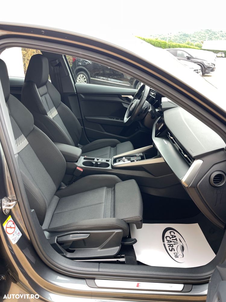Audi A3 2.0 TDI S tronic Sport - 24
