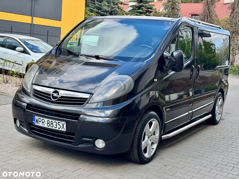 Opel Vivaro - 1