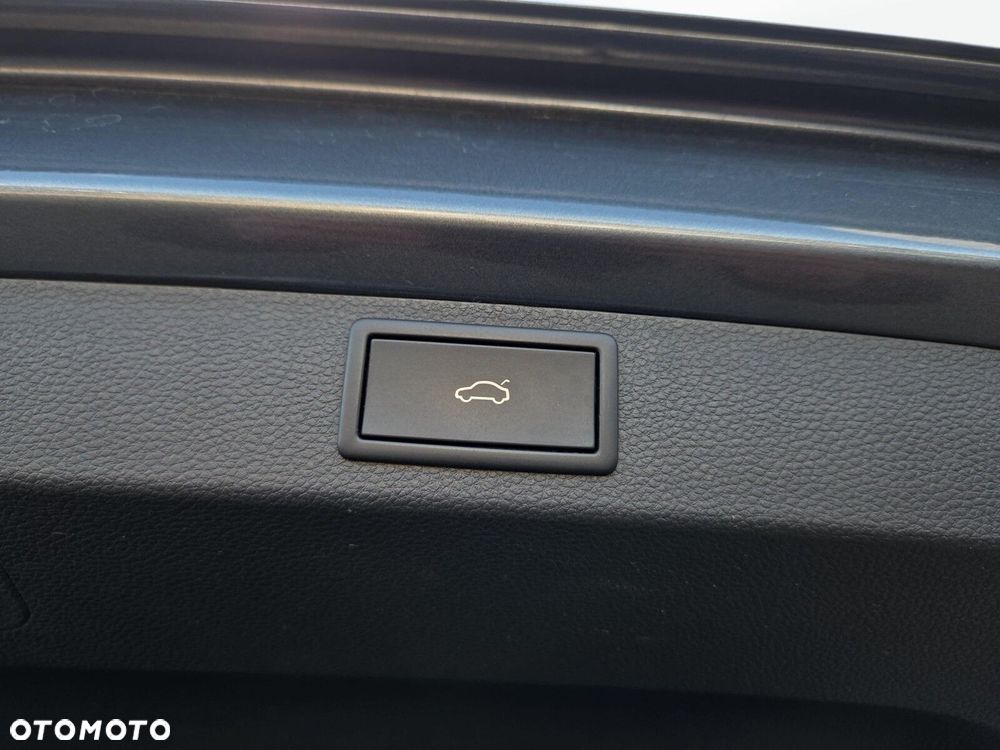 Skoda Karoq 1.5 TSI ACT 4x2 Sportline DSG - 27