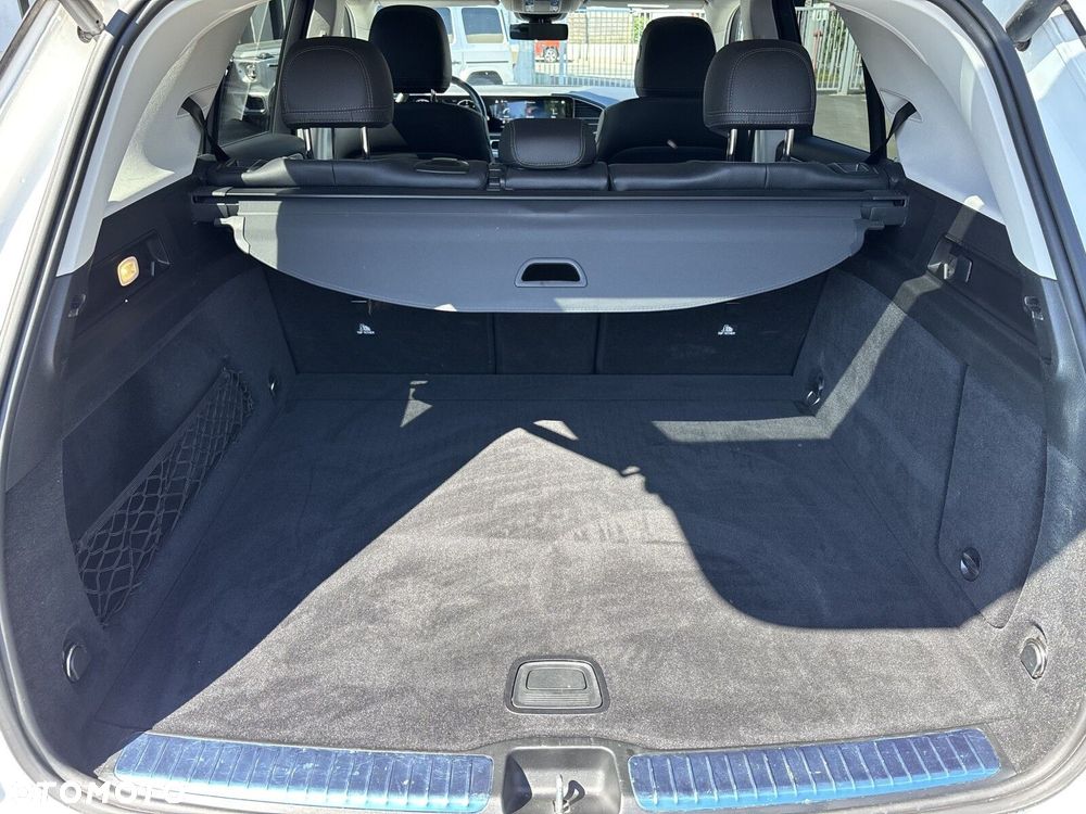 Mercedes-Benz GLE 300 d 4-Matic Premium - 26