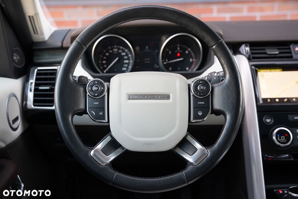 Land Rover Discovery 2.0 SD4 HSE - 29