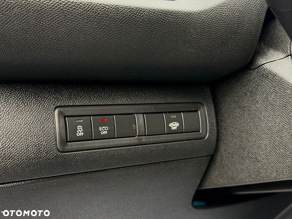 Peugeot 308 BlueHDi FAP 180 EAT8 Stop & Start GT - 33