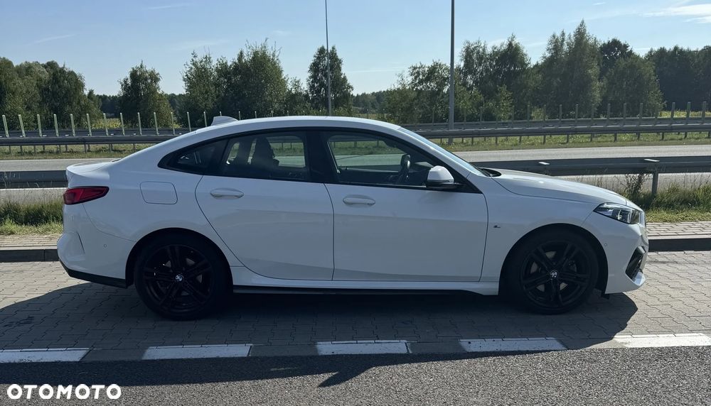 BMW Seria 2 218i M Sport - 5