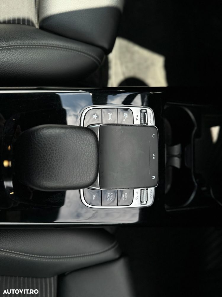 Mercedes-Benz A 200 7G-DCT Progressive - 13