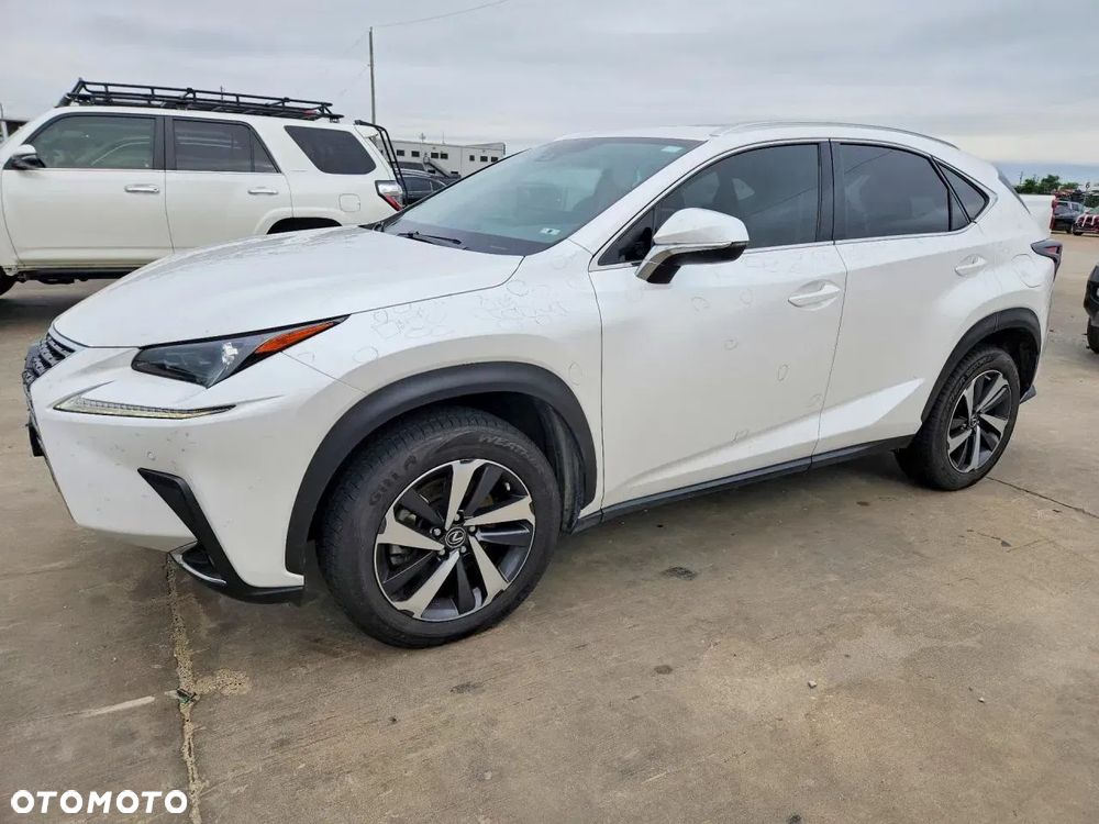 Lexus NX 300 Comfort AWD - 2